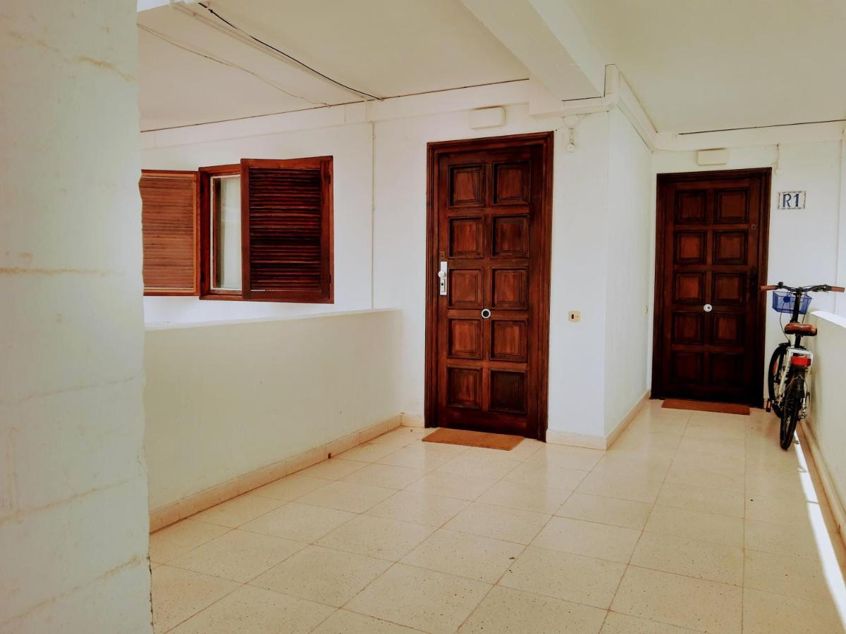 Appartamento Beachfront Apt! Ac - Pool - Parking Altea Esterno foto